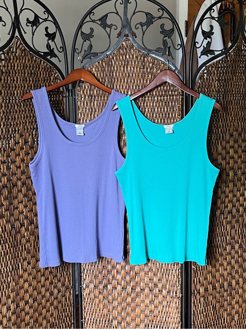 XXL Old Navy Ribbed Cotton Tank Top Bundle
